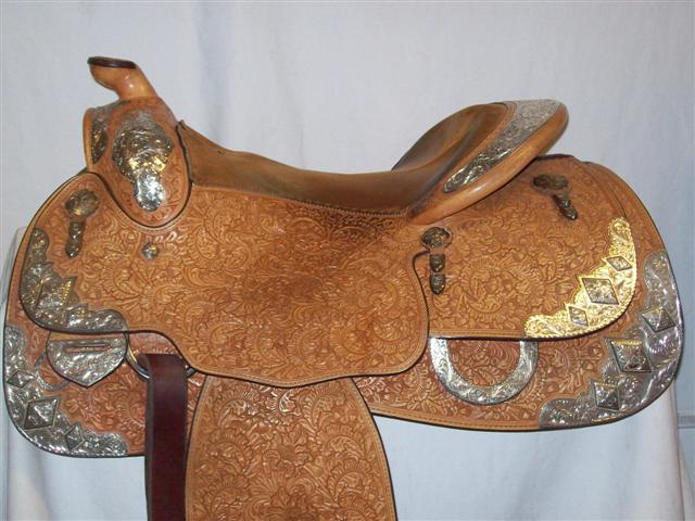 Used Saddle:- Image Number:0